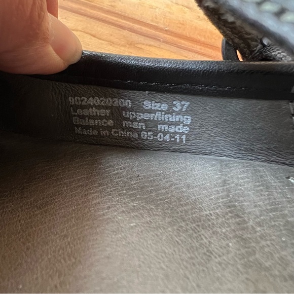 DANSKO Savanna Embossed Brown Leather
Mary Jane Clogs Sz 7 - Picture 10 of 13